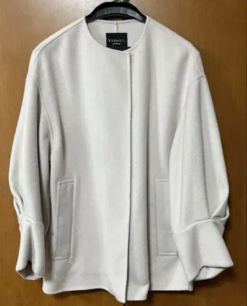 베르메이유 페예나 울 코트