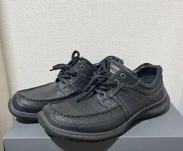 [새상품급] ECCO 가죽 스니커즈 26.5cm