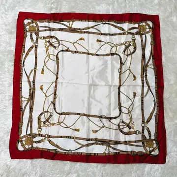 대형 스카프 77cm 벨트 체인 마구 패턴 빨간색 화이트 빈티지