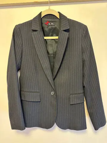 네이비 스트라이프 자켓 사이즈 38