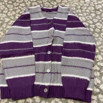 L 사이즈 INGNI 잉그 보라색과 그레이 보더 가디건 사이즈 M