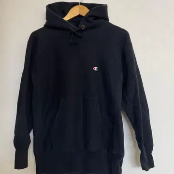 Champion 블랙 후드티 S 사이즈