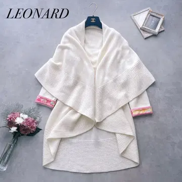 새상품급 최근 레오나르 니트 코디 가운 트림 알파카 혼방 36