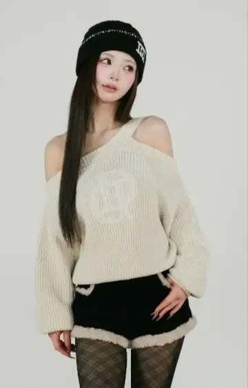 다리치 케이블 로고 아지메 니트탑 IVO