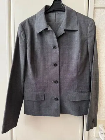 뉴요커 그레이 테일러드 자켓과 팬츠 세트