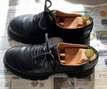 질 샌더 가죽 신발 42