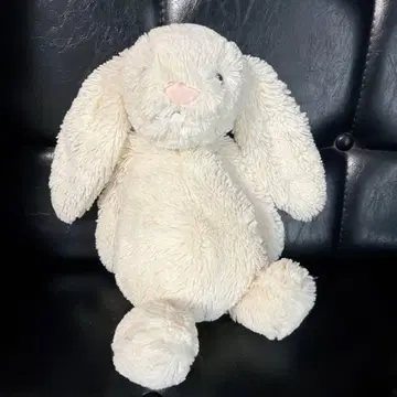 Jellycat 화이트 토끼 봉제 인형 M 사이즈 토끼