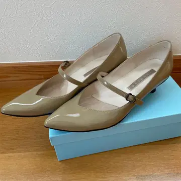 요시! 베이지 스틸레토 스트랩 슈즈