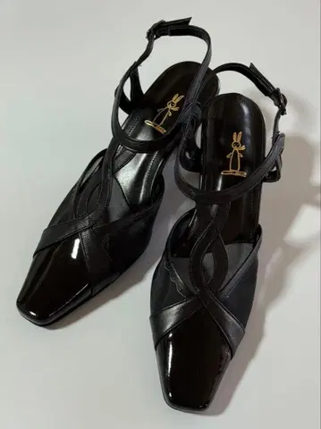 펌프스 백 스트랩 키치죠지 토끼야 24.0cm 블랙