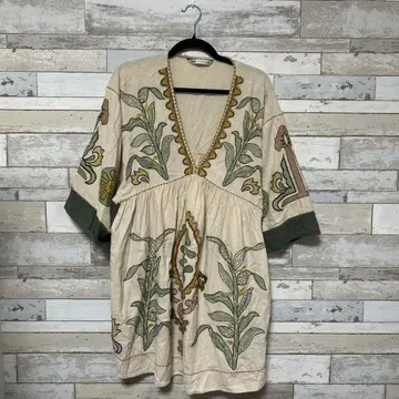 자라 7부 소매 린넨 혼방 튜닉 원피스 전체 자수 민족풍 동양풍 여유로운