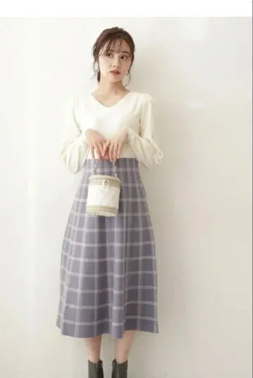 프로포션 니트 체크 원피스