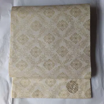 나고야 오비 꽃과 사랑의 자수 크림색