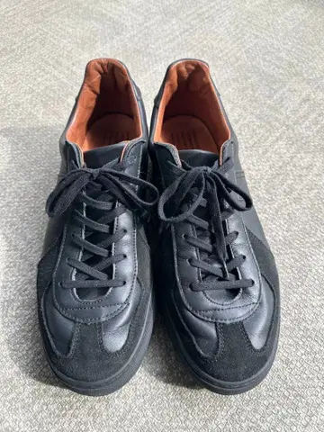 Reproduction of Found 저먼 트레이너 블랙