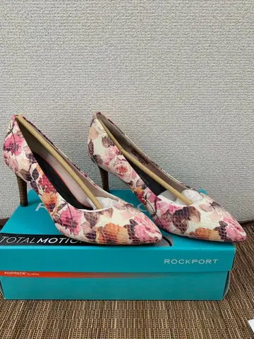 ROCKPORT TOTAL MOTION 꽃무늬 하이힐