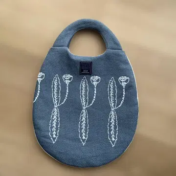 미나 페르호넨 드벨로페 에그백