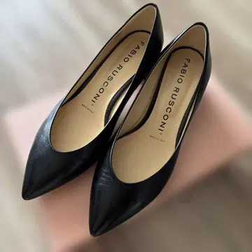 1회 사용 파비오 루스코니 스틸레토 펌프스 24.5cm 블랙