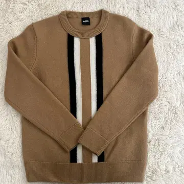 BOSS 스웨터 M 사이즈