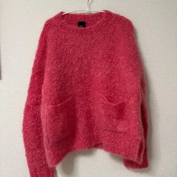 스픽앤스팬 핑크 크루넥 스웨터