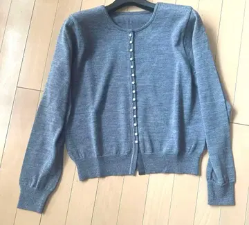 새상품 울 100% 펄 버튼 가디건 볼레로