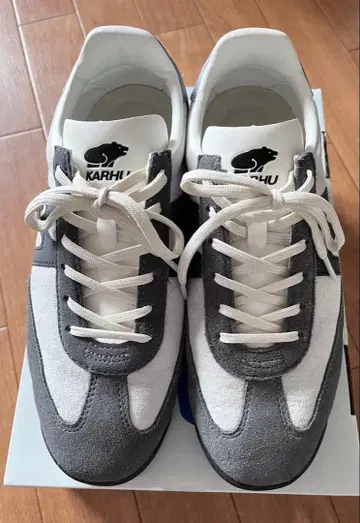 카르후 스니커즈 메스타 US7