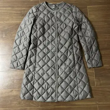 유니클로 울트라 라이트 다운 컴팩트 코트 M