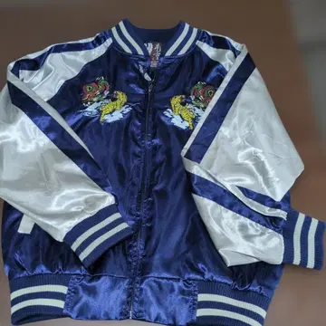 자수 호랑이 드래곤 바시티 자켓 L 사이즈 네이비