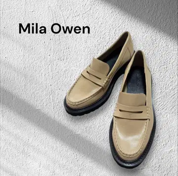 Mila Owen 베이지 로퍼
