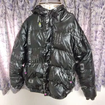 블랙 다운 자켓 사이즈 54 새상품 있음