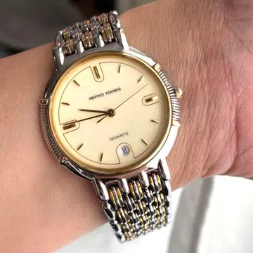 레모 로니니 손목시계