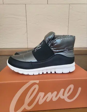 새상품 아놀드 파머 AN0954 그레이 24.5 몰캉몰캉 가벼움!