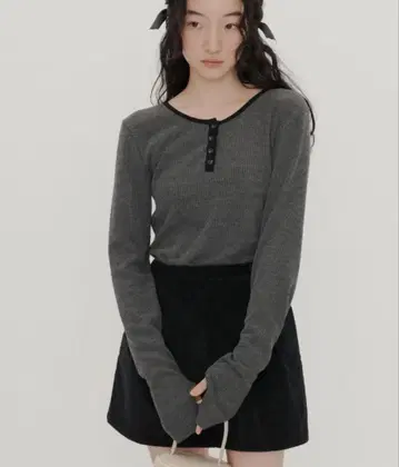 long sleeve rib tops / 롱 슬리브 리브 상의
