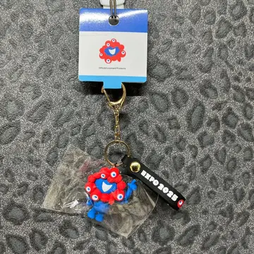 미야쿠미야쿠 투스 블랙 컬러 택 키링 오사카 간사이 만박 공식