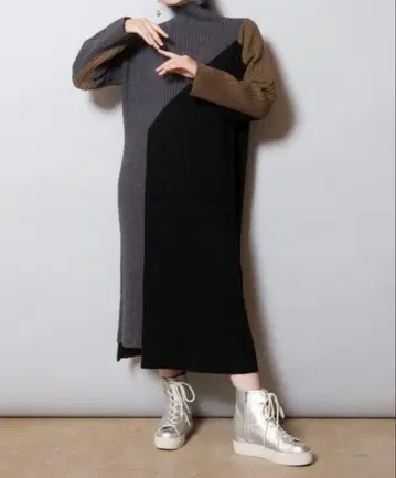 osmosis 절개 리브 니트 원피스