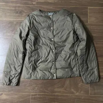 무인양품 노카라 다운 자켓 카키 M 사이즈