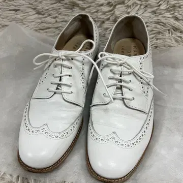 마가렛호웰 윙팁 레이스업 23cm 가죽 화이트