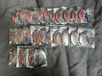 야마다 지로 캔 배지 23개