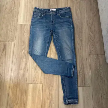 ZARA 스트레이트 데님 팬츠 EUR40