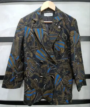 [ 구제 의류 ] Louis Feraud 자켓 블랙 계열 M