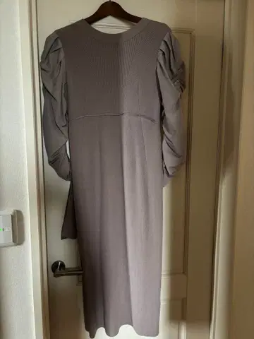 셀포드 니트 원피스 38