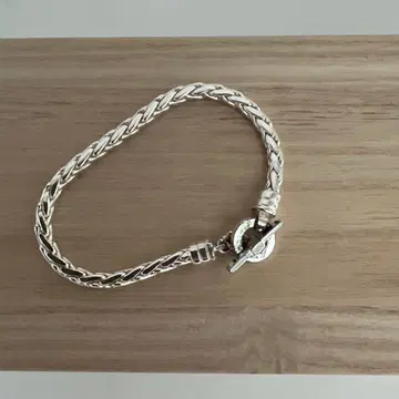 AGATHA 실버 뜨개질 팔찌