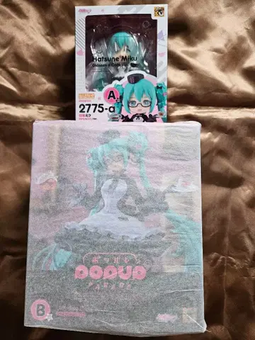 미개봉 하츠네 미쿠 구스마 복권 A&B상 세트