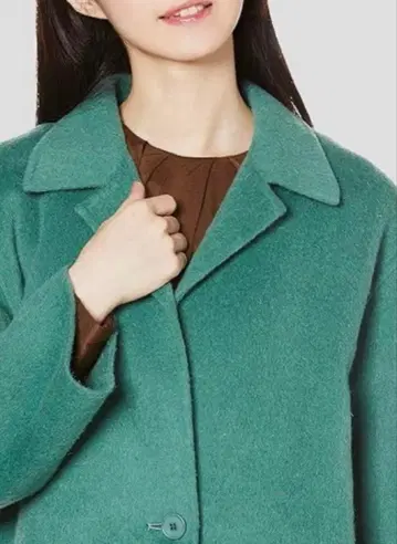 [ 미라 오웬 ] 접결 샤기 리 실루엣 코트 여성용