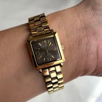 Marc Jacobs 손목시계