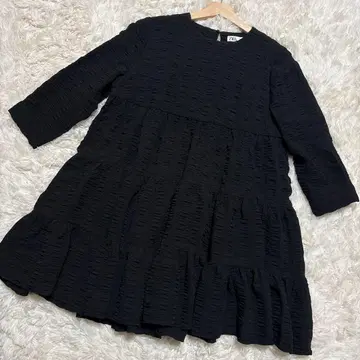 ZARA 블랙 티어드 드레스 새상품급 미니 원피스 7부 소매 M