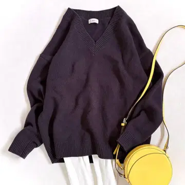 새상품급 이에나 AQUA 울 캐시미어 V넥 풀오버 브라운