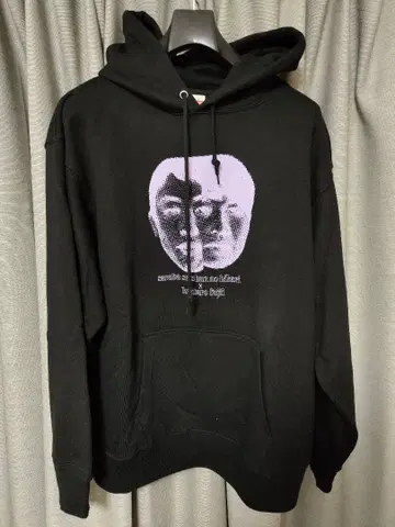 블랙 그래픽 후드티