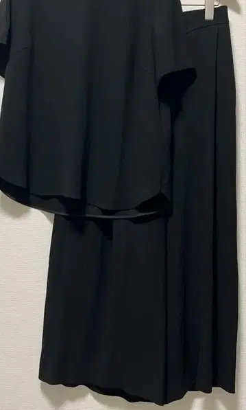 Theory luxe 블랙 팬츠 사이즈 38 부드러운 소재 세트 가능