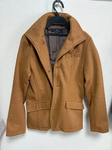 브라운 코트 M 사이즈