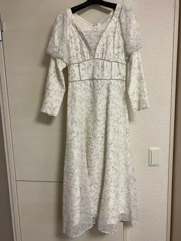 머큐리 듀오 코르셋 파이핑 플라워 원피스