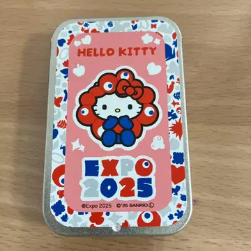 만박 한정판 산리오 미야쿠미야쿠 시크릿 슬라이드 캔 키티